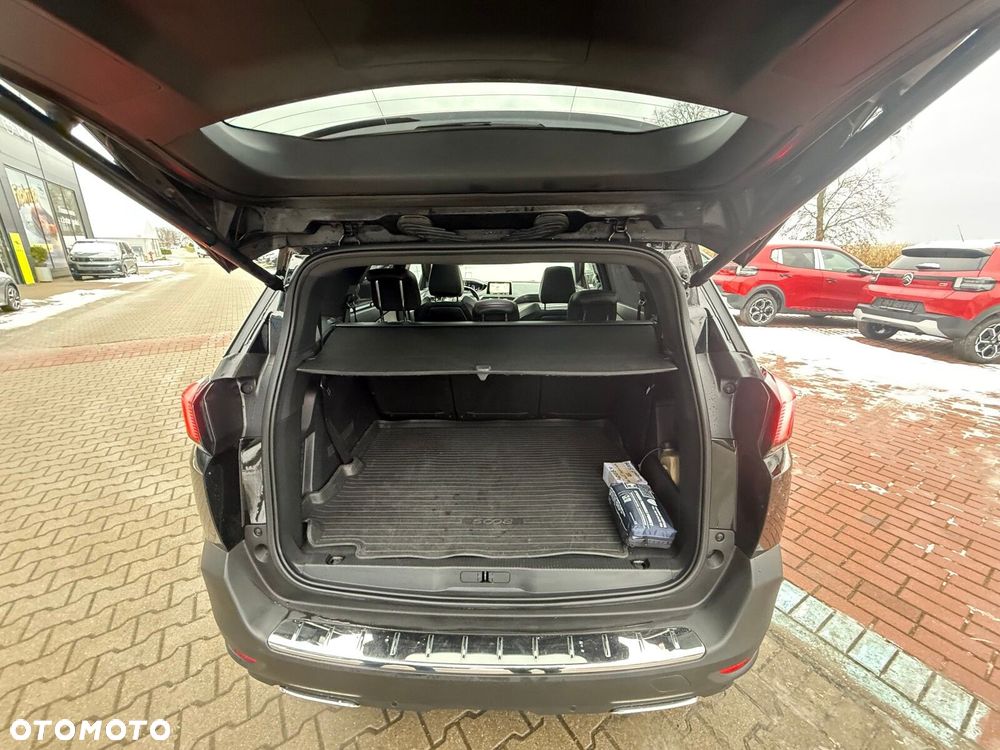 Peugeot 5008 - 16