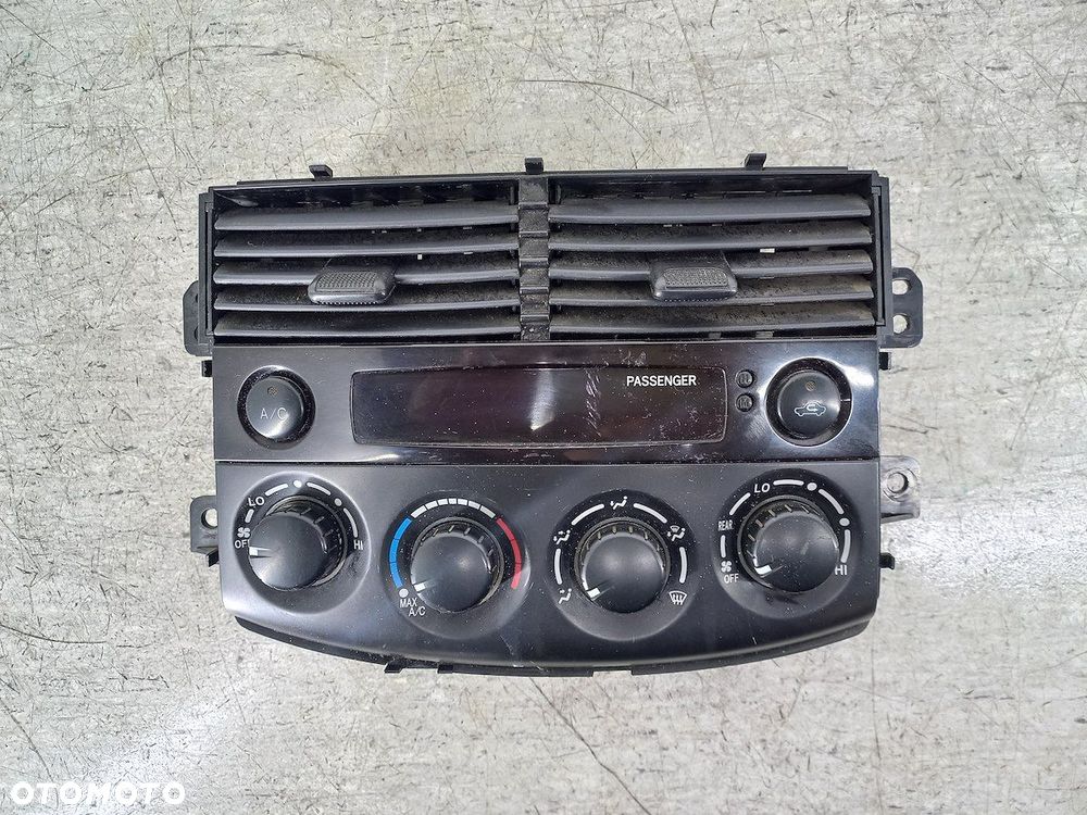PANEL NAWIEWU TOYOTA SIENNA II 84010-08090 3.3 V6 - 1