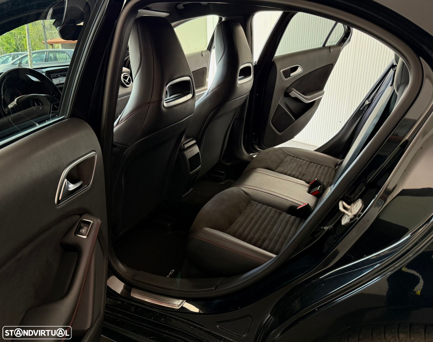 Mercedes-Benz A 180 CDi BE Edition AMG Line - 24