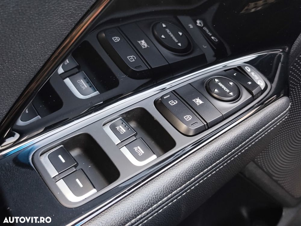 Kia Niro 1.6 GDI HEV 2WD OPF Aut. Spirit - 29