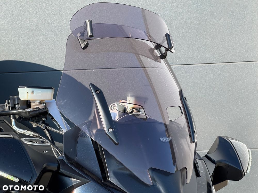 Kawasaki GTR - 21