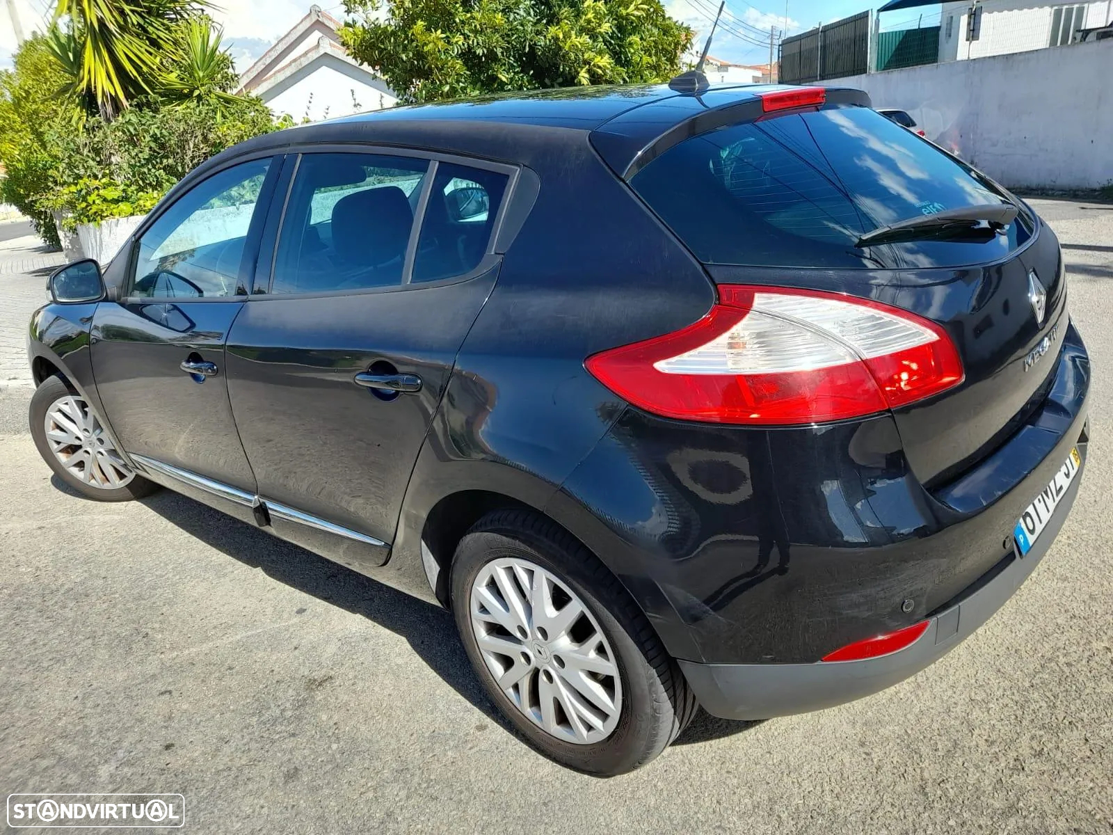 Renault Mégane 1.5 dCi Dynamique S - 2