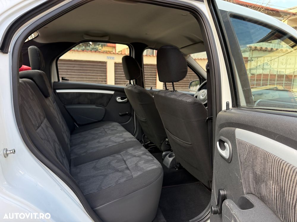 Dacia Logan 1.5 dCi Laureate - 9