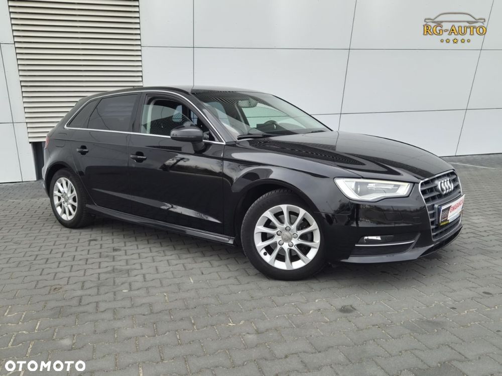 Audi A3 Sportback - 3