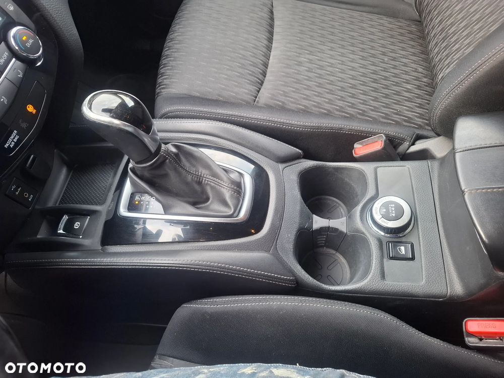 Nissan X-Trail 2.0 dCi Tekna Xtronic 4WD - 8