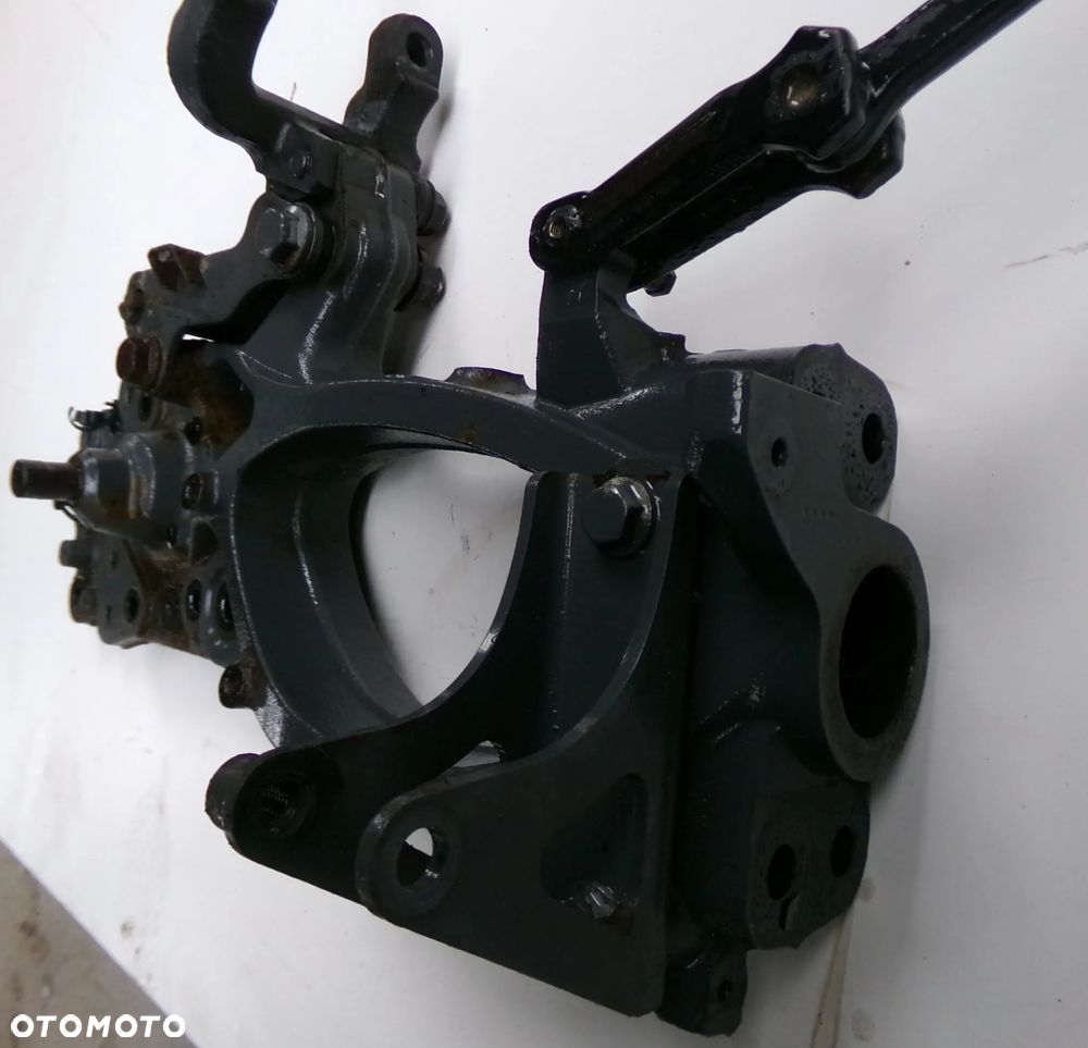 WSPORNIK RAMY STREFA ZGNIOTU DAF XF 106 PRAWA i LEWA  1911610  1911611 - 2