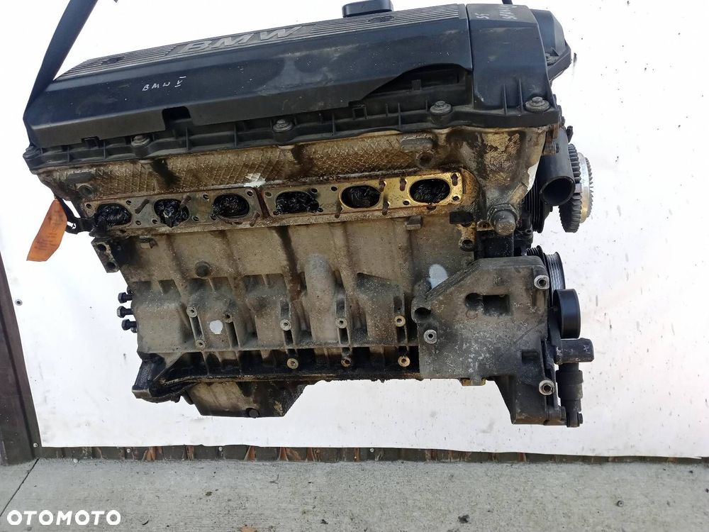 SILNIK M52B25 BMW E39 2.5 523I M52B25 - 1