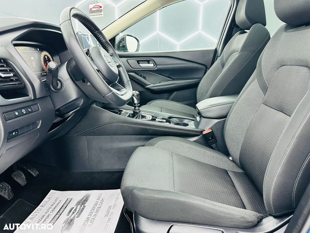 Nissan Qashqai 1.3 DIG-T MHEV Premiere Edition - 14