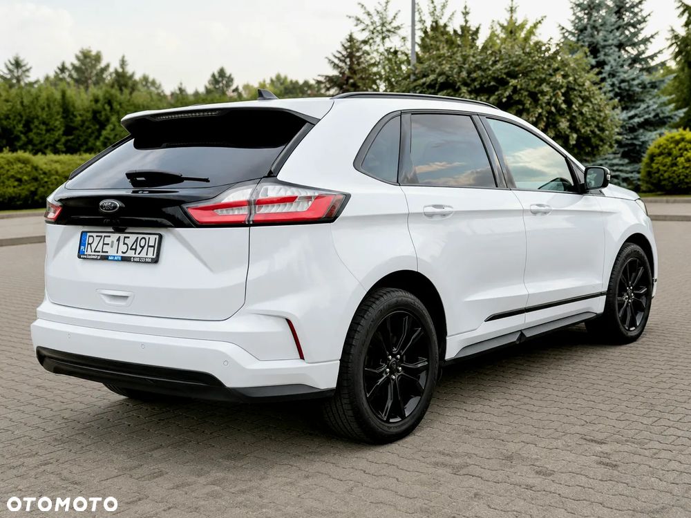 Ford Edge - 2