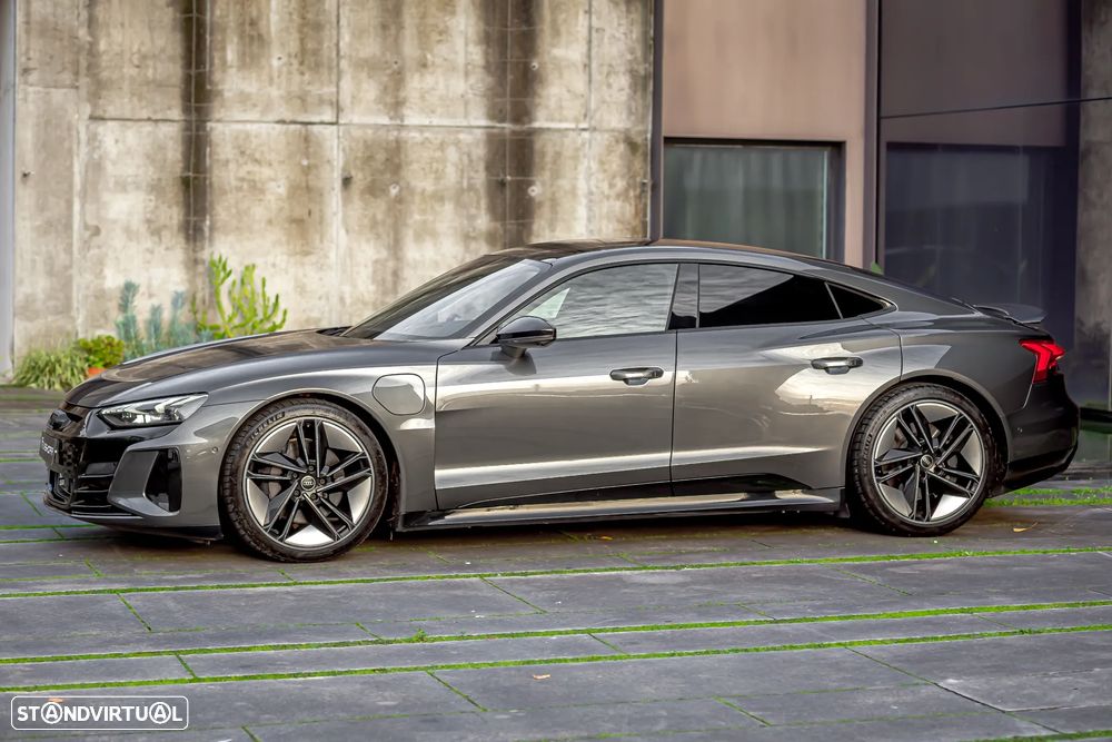 Audi e-tron GT quattro - 2