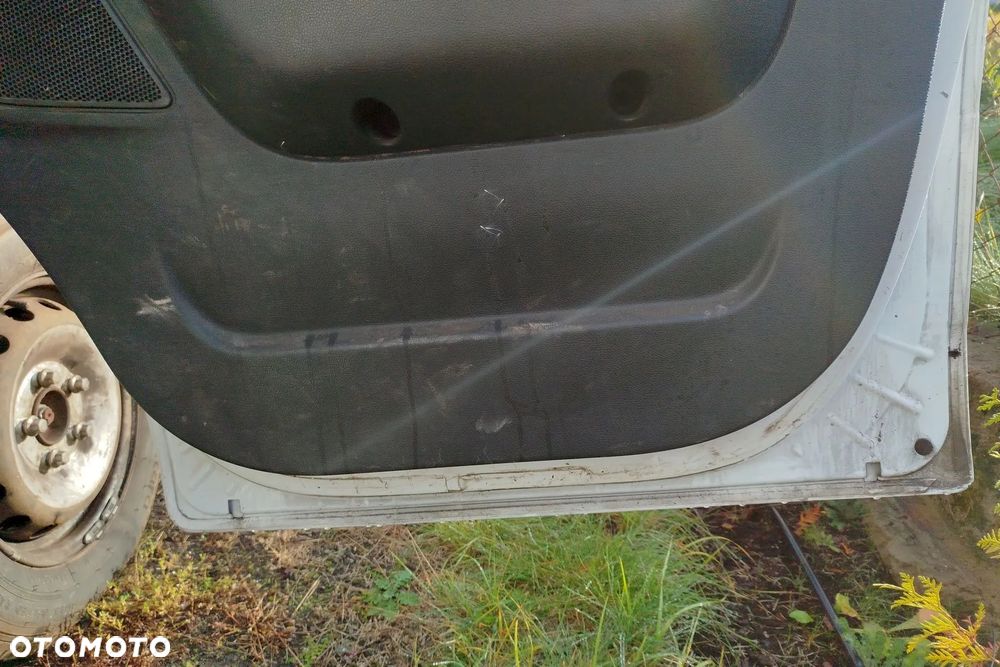 drzwi przód prawe Białe całe ładne do RENAULT Master III 3 IV 4 10-19r OPEL Movano B 10-19r, kompletne -zamki -klamki -szyba -podnośnik szyby -tapicerka -lusterko dokładam GRATIS ! - 6