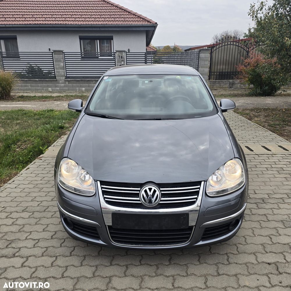 Volkswagen Jetta 1.9 TDI DPF Comfortline - 8