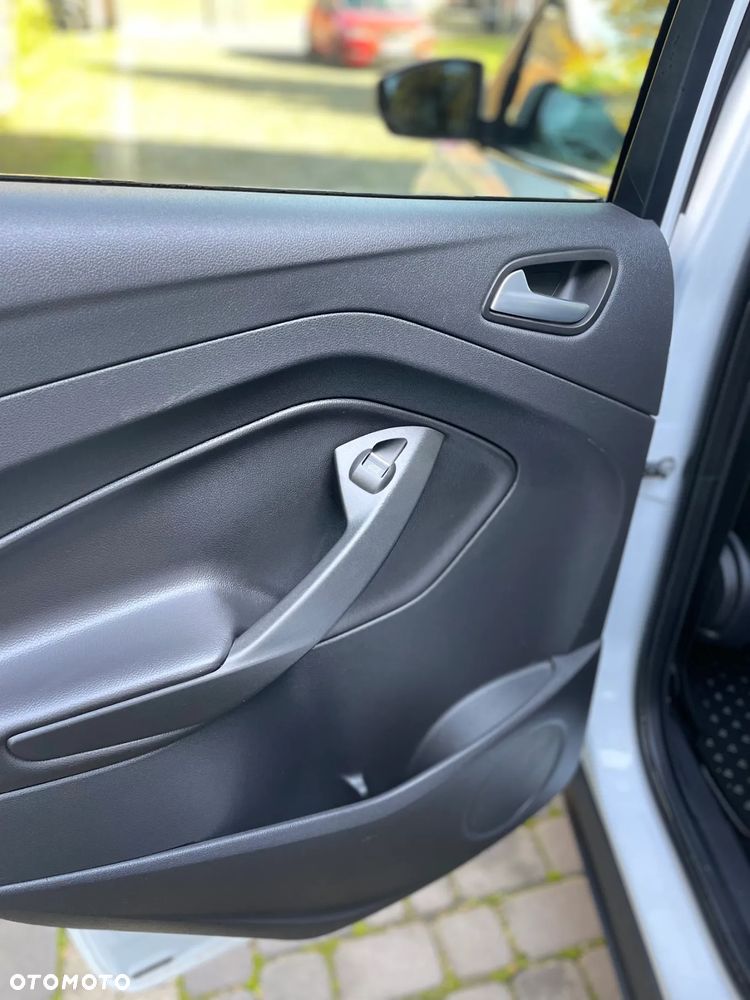 Ford Kuga 2.0 TDCi Trend - 15