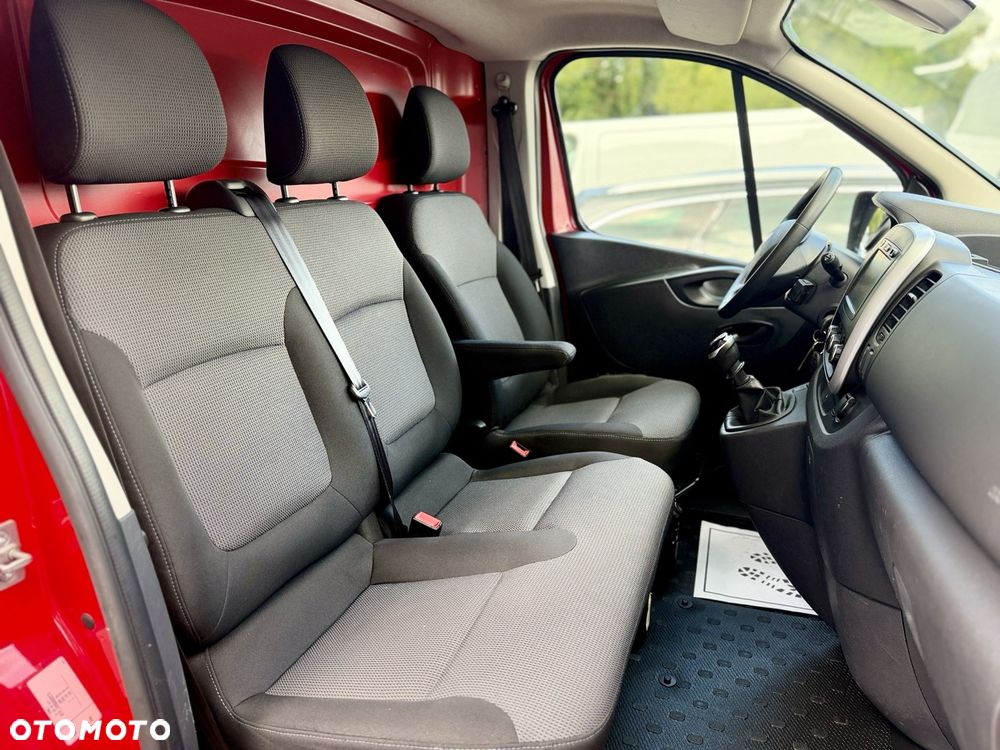 Renault Trafic - 22