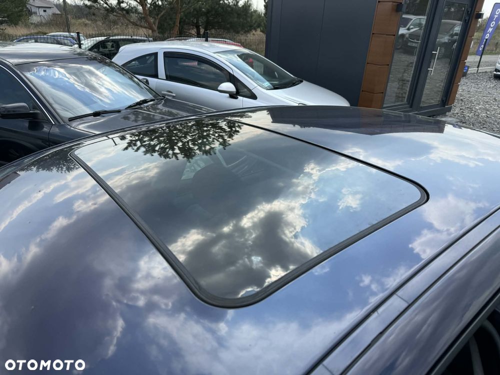 BMW Seria 3 318i - 16