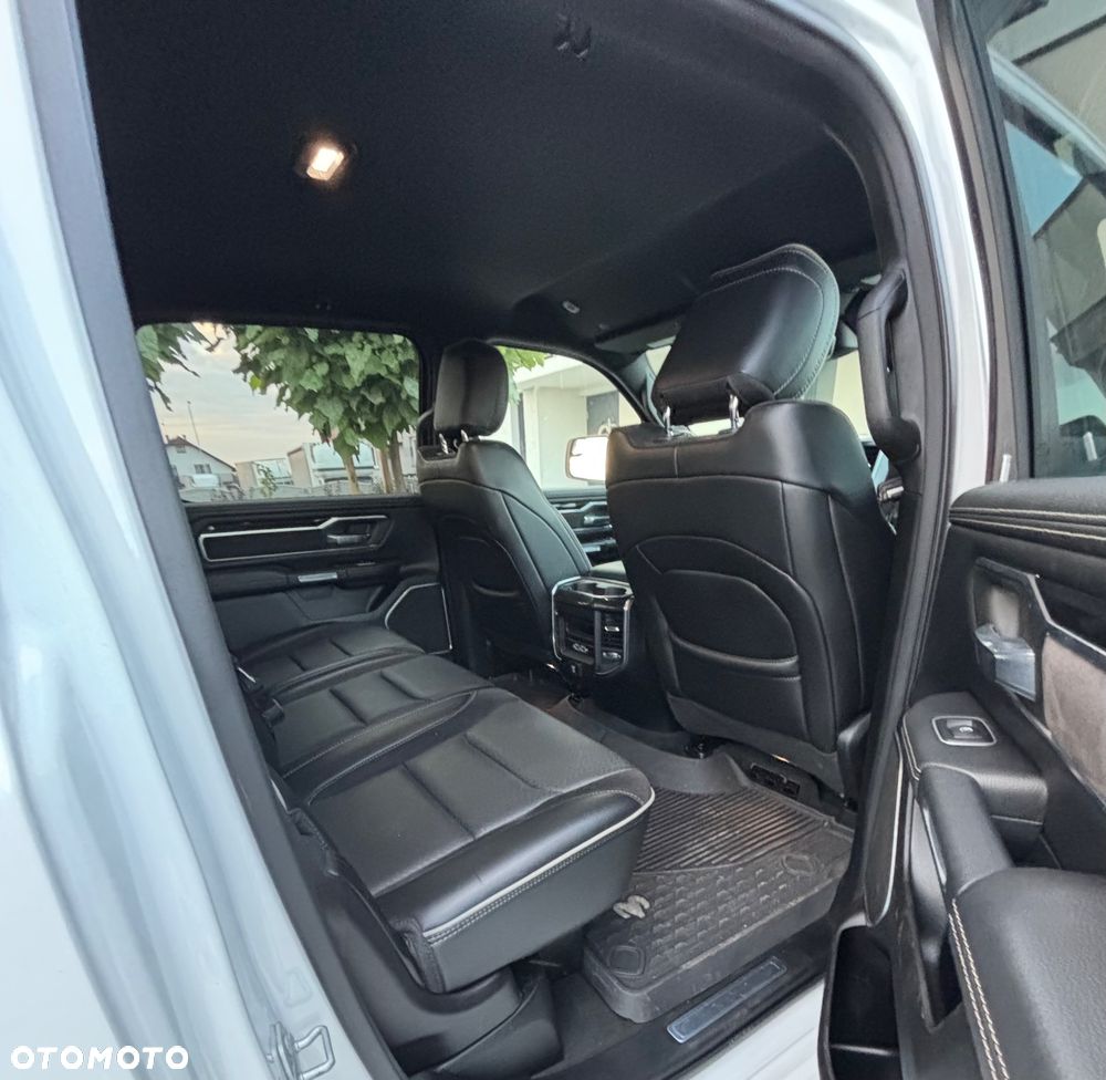 RAM 1500 5.7 Crew Cab Laramie - 18