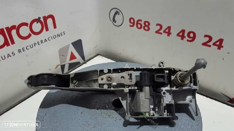 PUXADOR EXTERIOR FRENTE ESQUERDO PEUGEOT 207 1.4 - 2