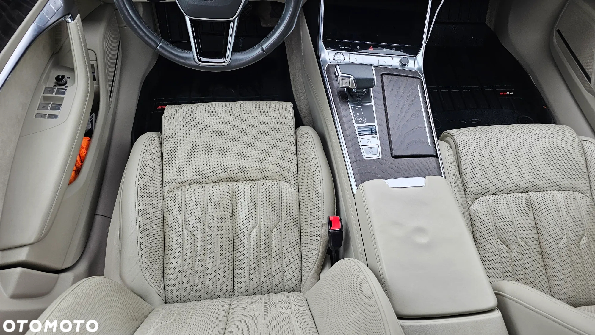 Audi A6 Avant - 27