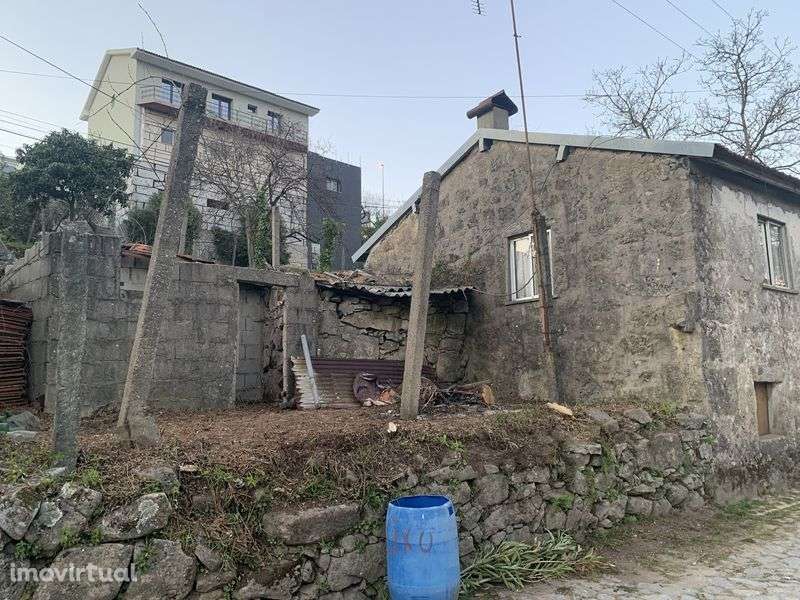 Terreno com casa 650m2 - Grande imagem: 4/7