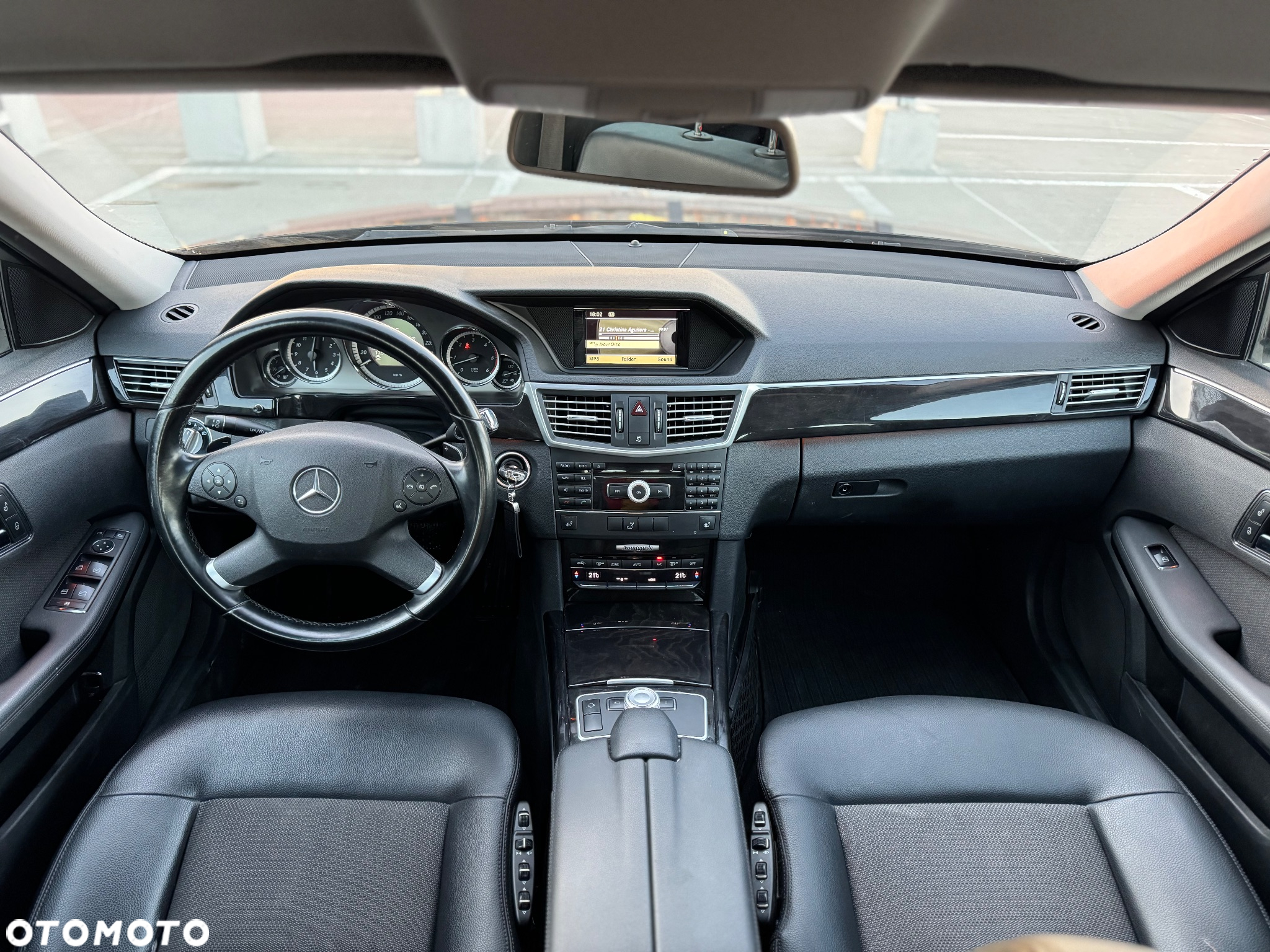 Mercedes-Benz Klasa E 350 CDI BlueEff Avantgarde - 14