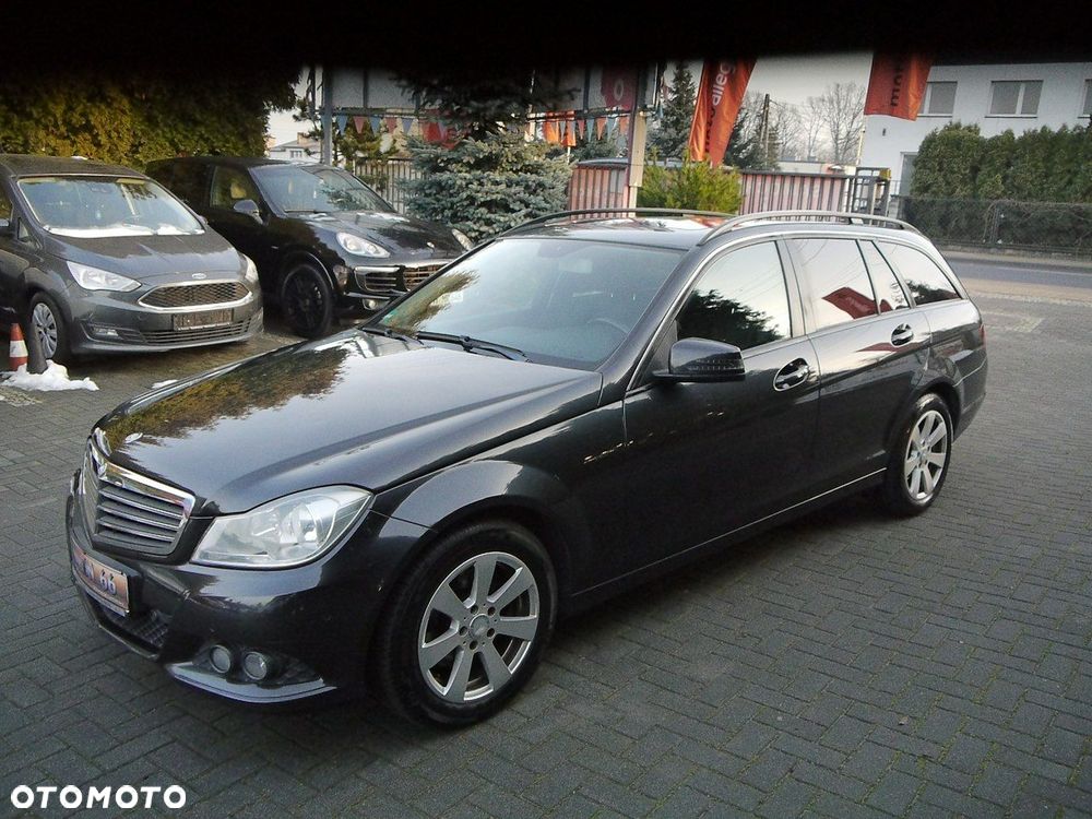 Mercedes-Benz Klasa C 220 CDI 7G-TRONIC Avantgarde Edition - 12