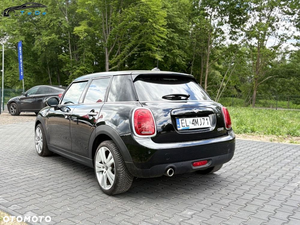 MINI Cooper 60 Years Chili - 15