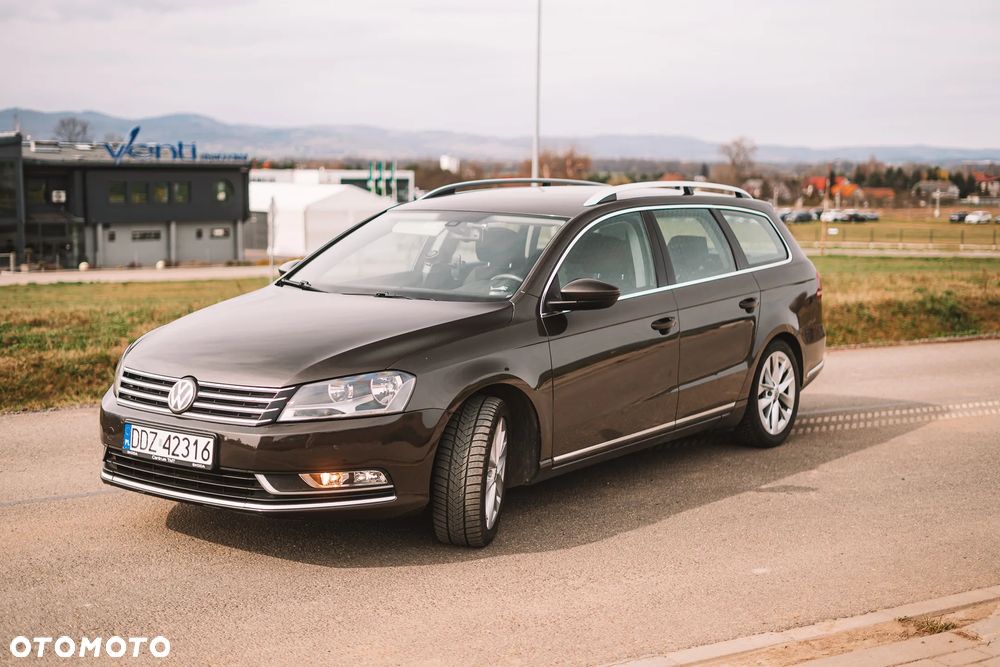 Volkswagen Passat 1.6 TDI Comfortline - 21