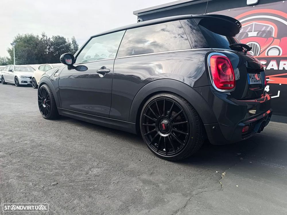 MINI 3 Portas Cooper S Aut. - 13