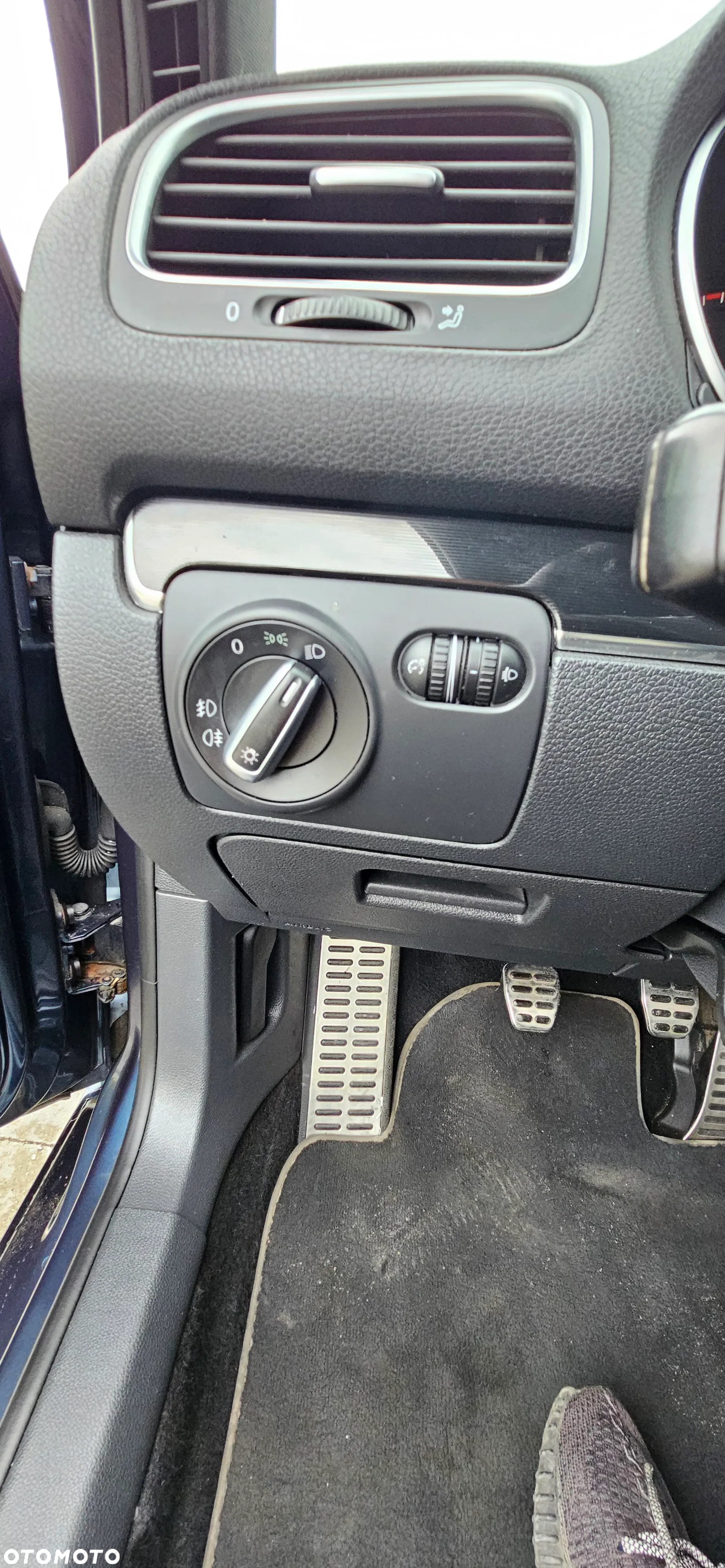 Volkswagen Golf 2.0 TDI DPF GTD - 18