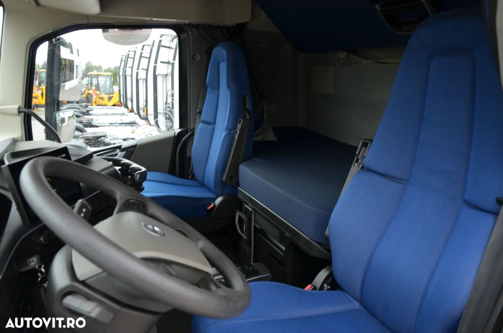 Volvo FH 500 NEW / EURO 6 / 2023r. / KLIMA P. / FULL LED / ACC / WAGA / NAVI / KAMERA / DE / 8800 - 21