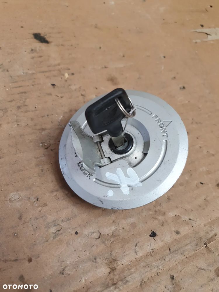 Honda Korek Wlew Paliwa Fuel Cap + Kluczyk - 3