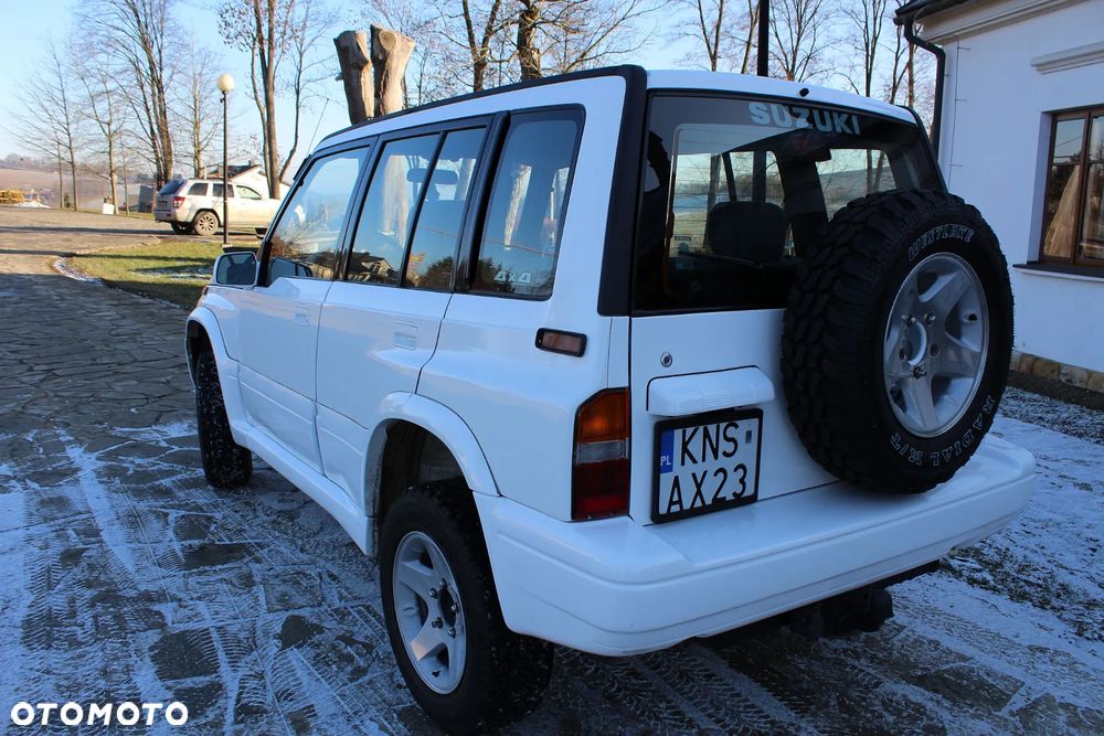 Suzuki Vitara - 10