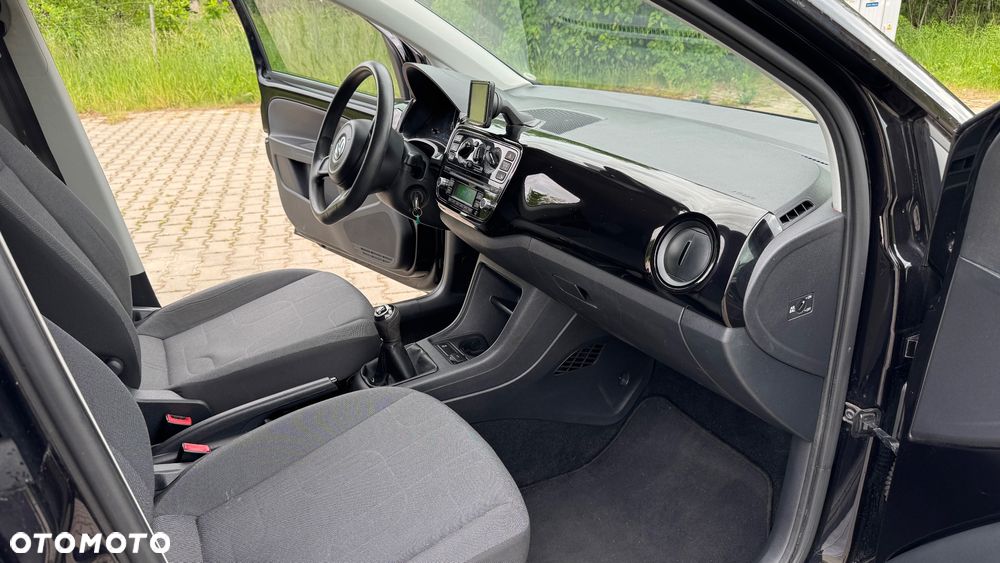 Volkswagen up! - 23