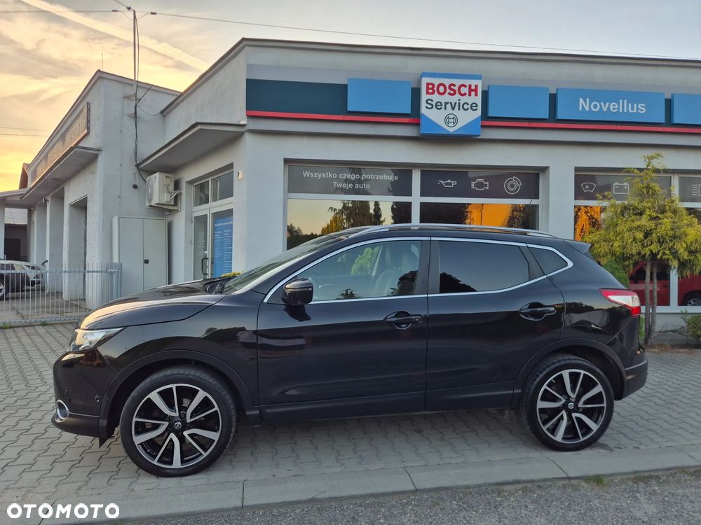 Nissan Qashqai 1.6 DCi 4x4 Tekna - 3