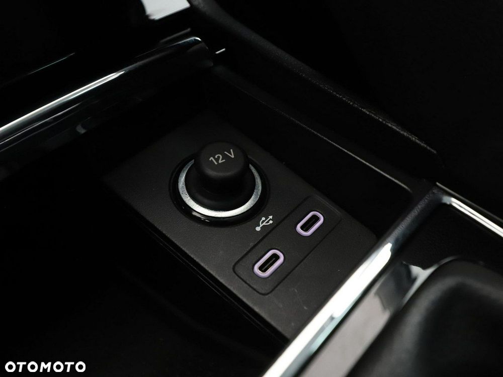 Skoda Karoq 1.6 TDI SCR Active - 29