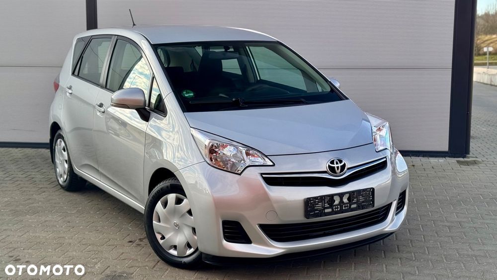 Toyota Verso S 1.33 VVT-i Cool - 12