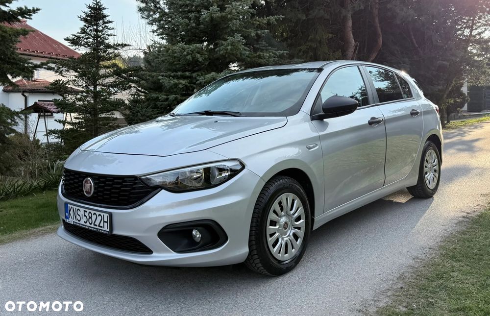 Fiat Tipo 1.4 T-Jet 16v Easy - 2