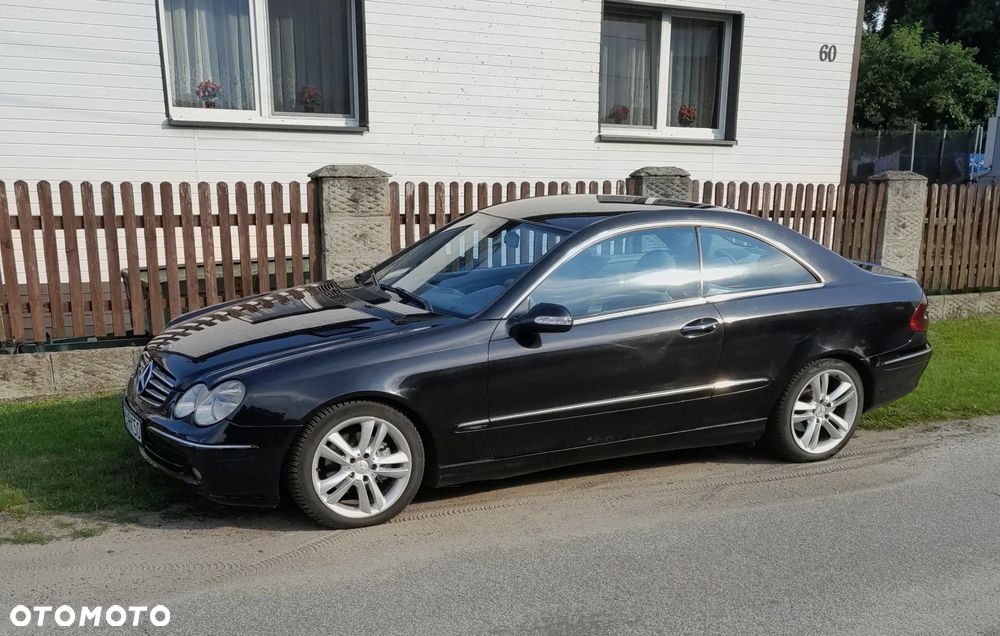 Mercedes-Benz CLK 270 CDI Avantgarde - 12