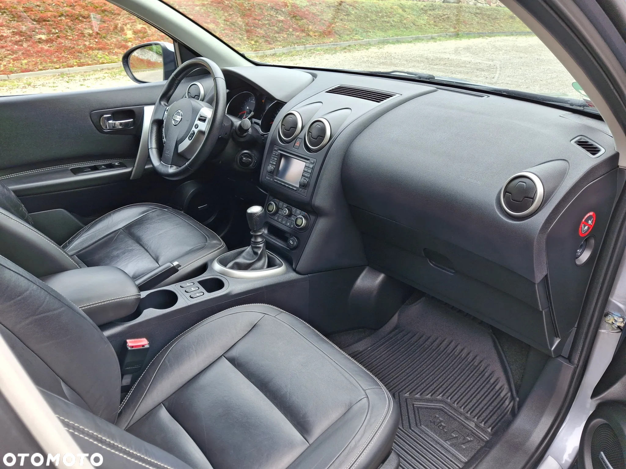 Nissan Qashqai+2 2.0 Acenta - 23
