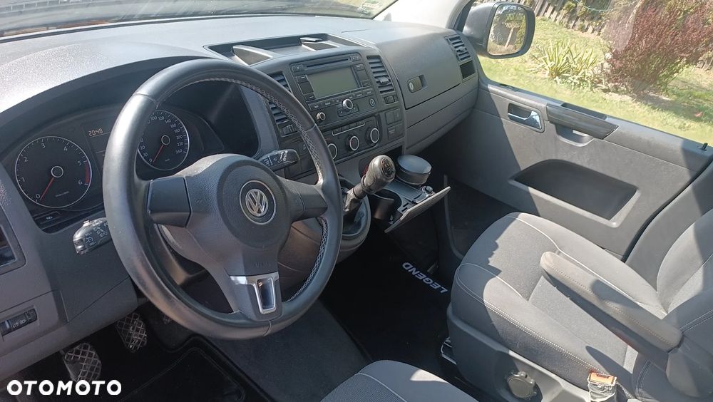 Volkswagen Multivan - 3