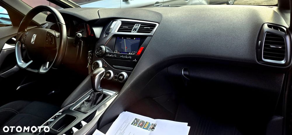 DS Automobiles DS 5 - 9