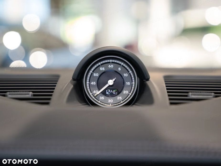 Porsche Panamera 4 - 9