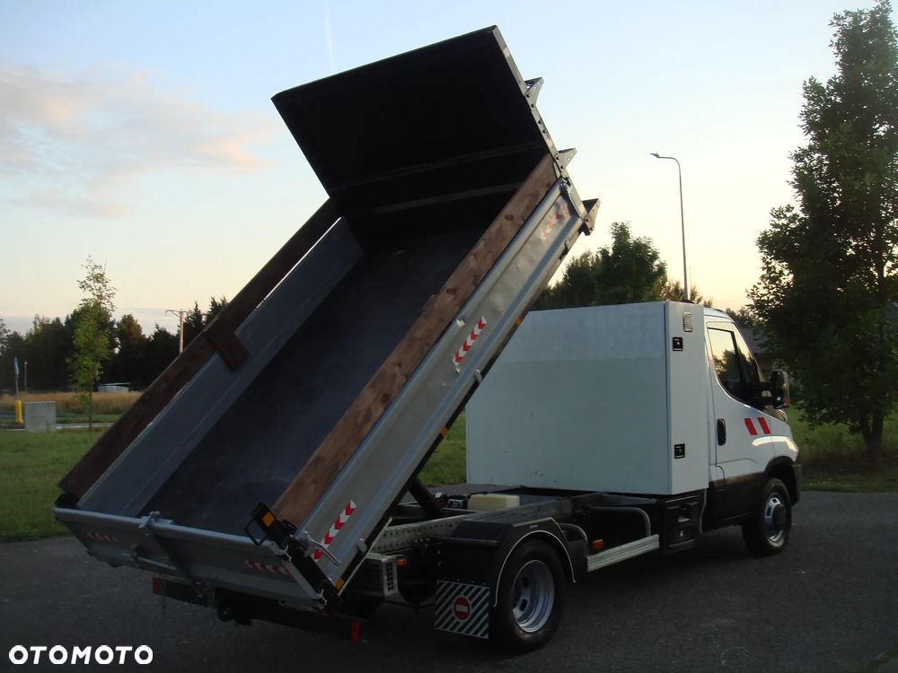 Iveco wywrotka kiper - 16