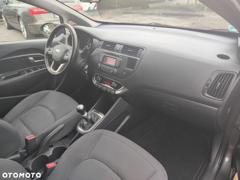 Kia Rio 1.2 Dream-Team Edition - 26