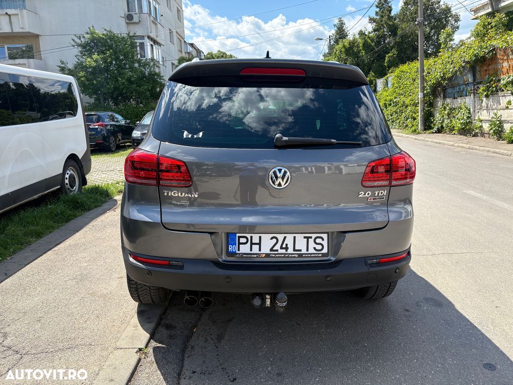 Volkswagen Tiguan 2.0 TDI SCR 4MOTION BlueMotion Technology Lounge Sport & Style - 4