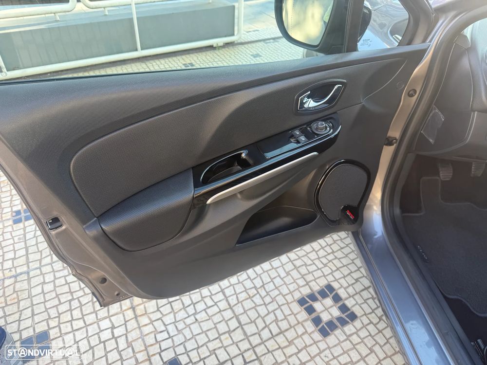Renault Clio TCe 90 Dynamique - 10