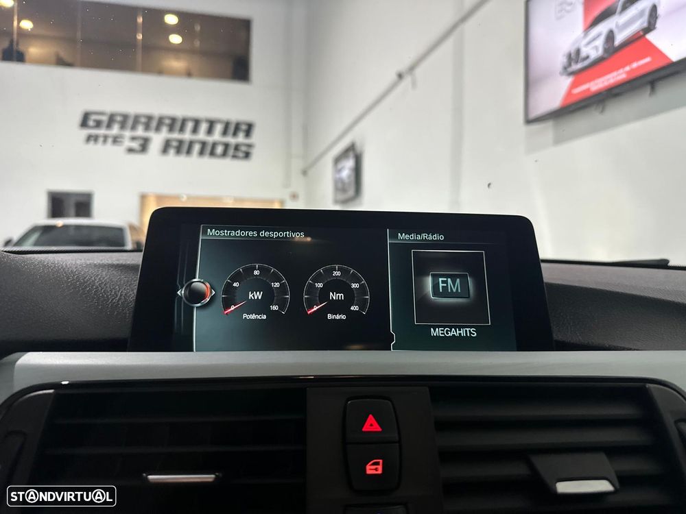 BMW 318 d Pack M Auto - 38