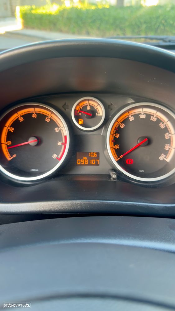 Opel Corsa 1.2 Enjoy - 13