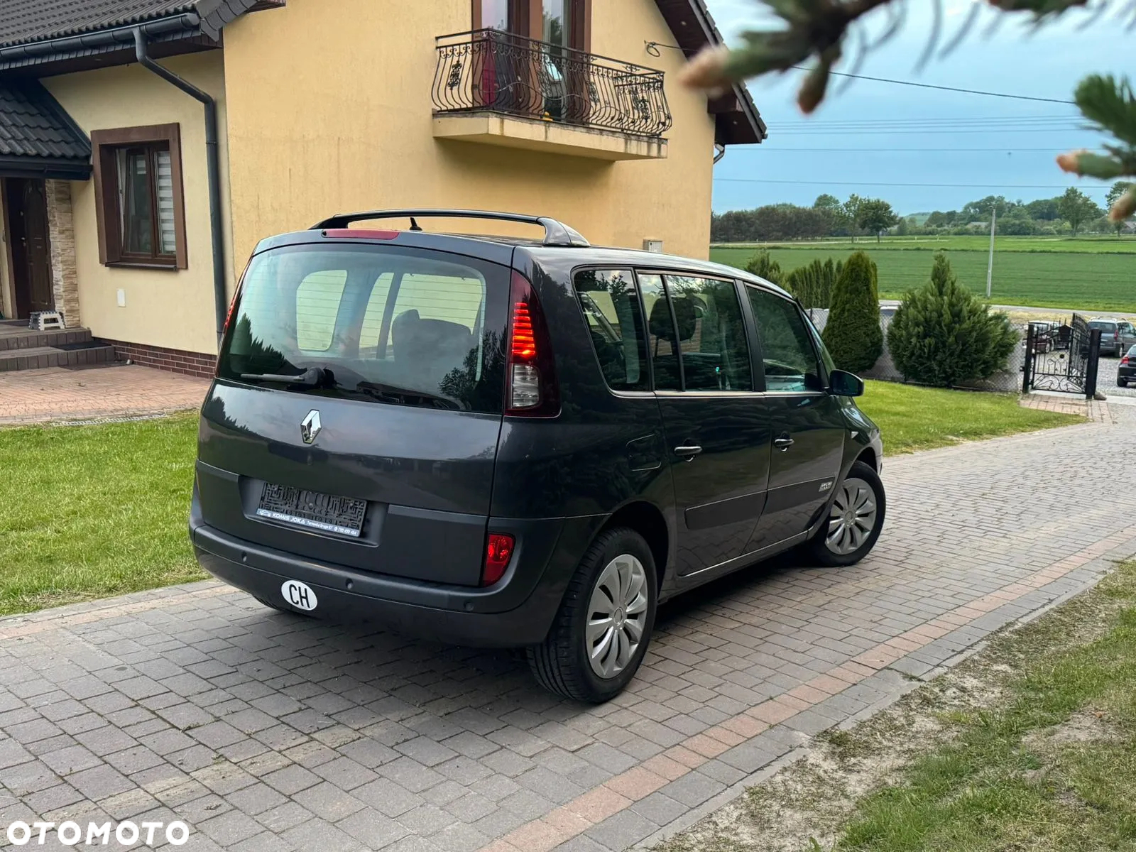 Renault Espace 3.0 dCi Privilege - 3