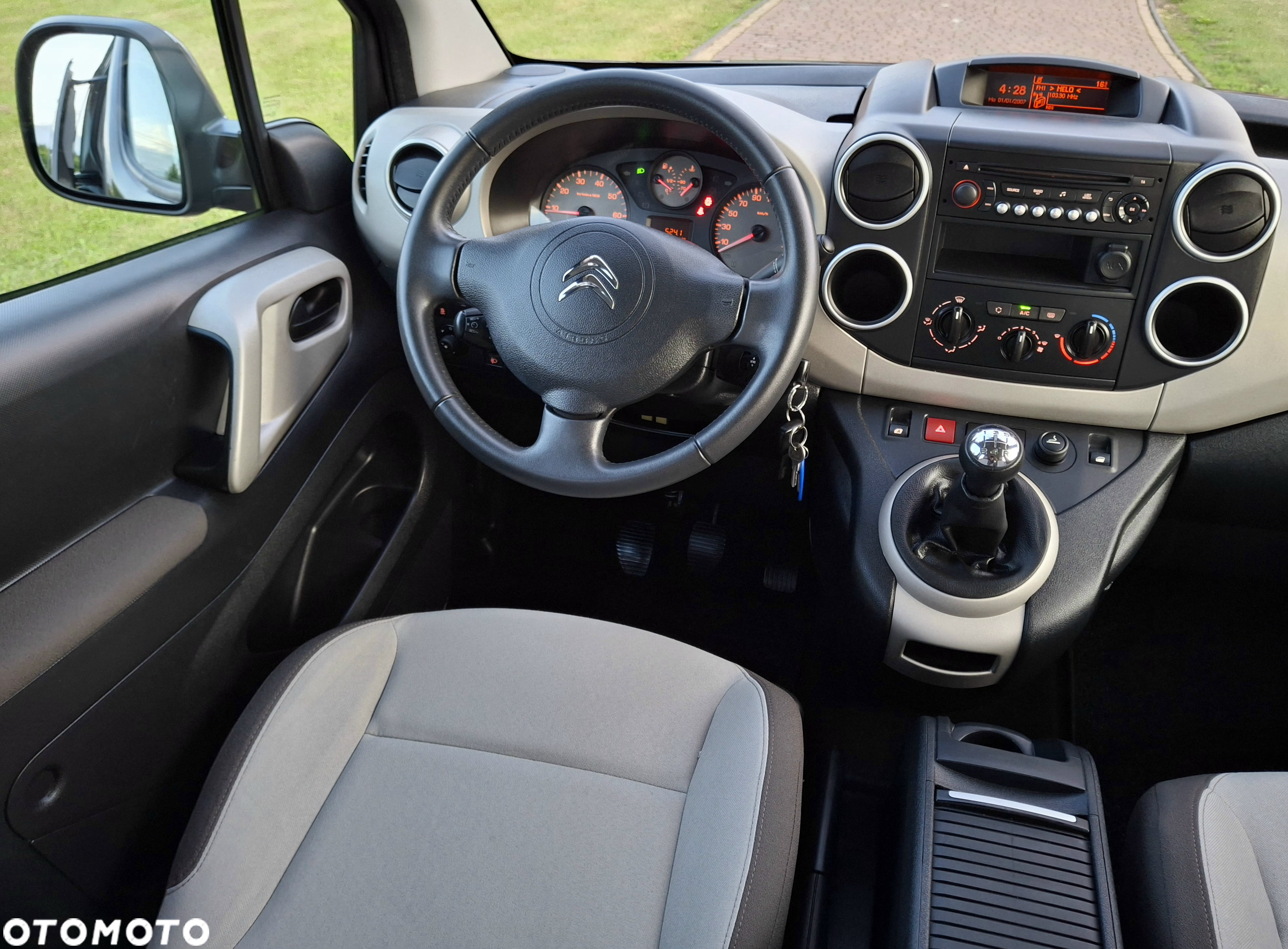 Citroën Berlingo Multispace BlueHDi 100 FEEL - 21